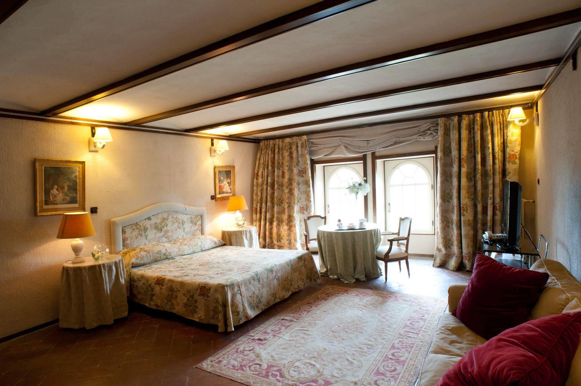 Relais Del Castello Di Oviglio Otel Dış mekan fotoğraf